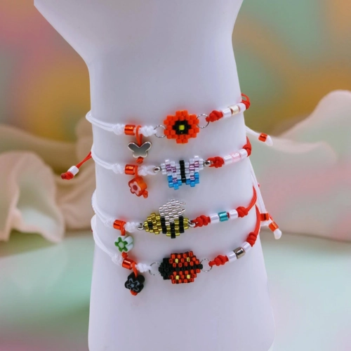 Μαρτάκια _ March Bracelets