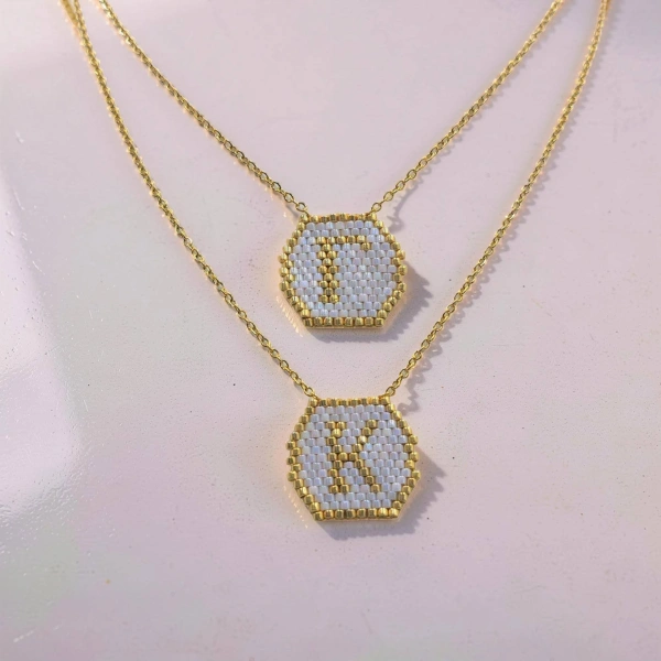Monogram Medium